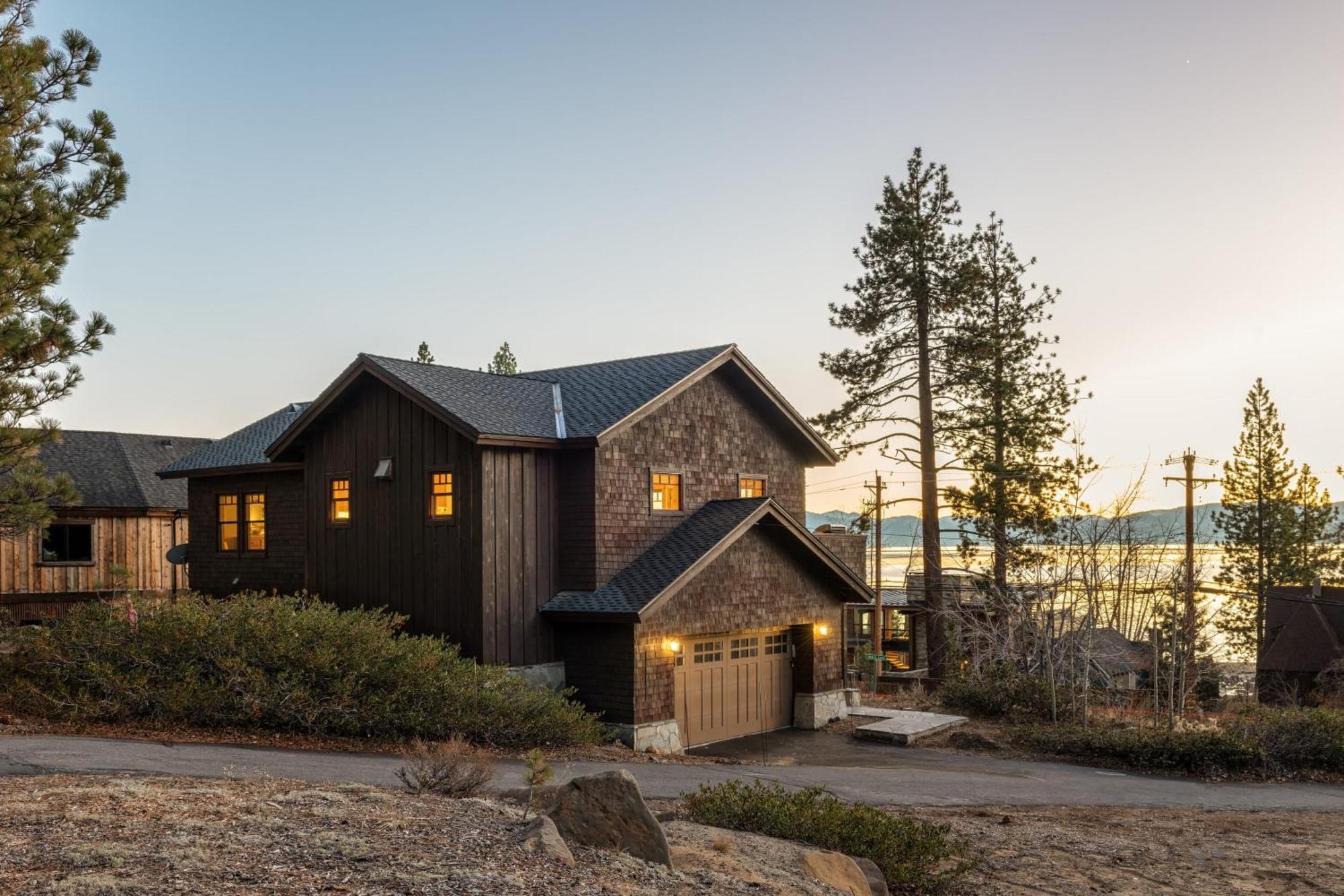 Atkinson By Avantstay Lake Front Home W Stunning Views In Tahoe Vista Extérieur photo